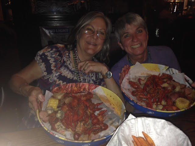 crawfish-with-julie-and-crystal